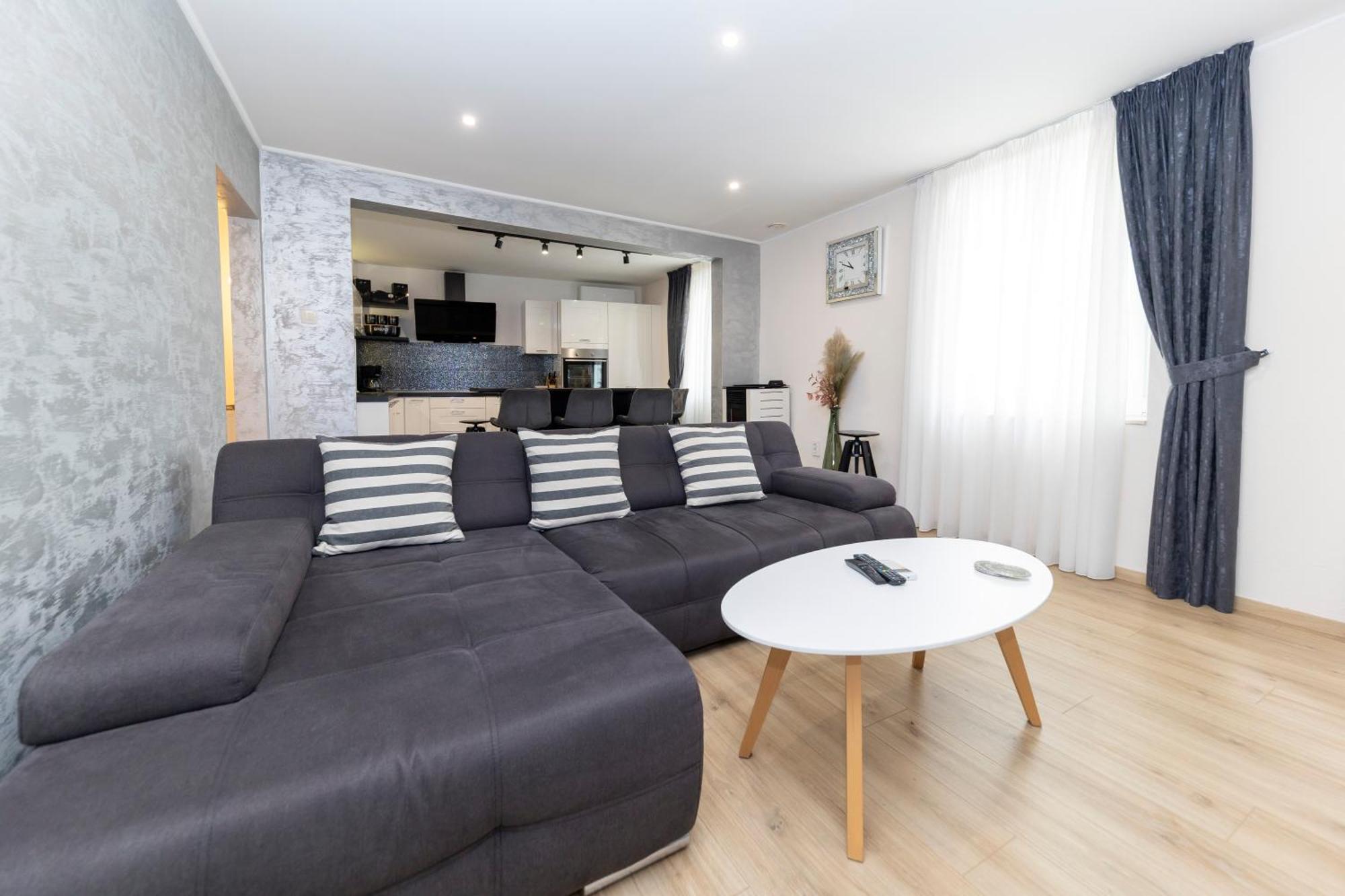Nikky 2Br Apt. In Old Town Centre Zadar Exterior foto
