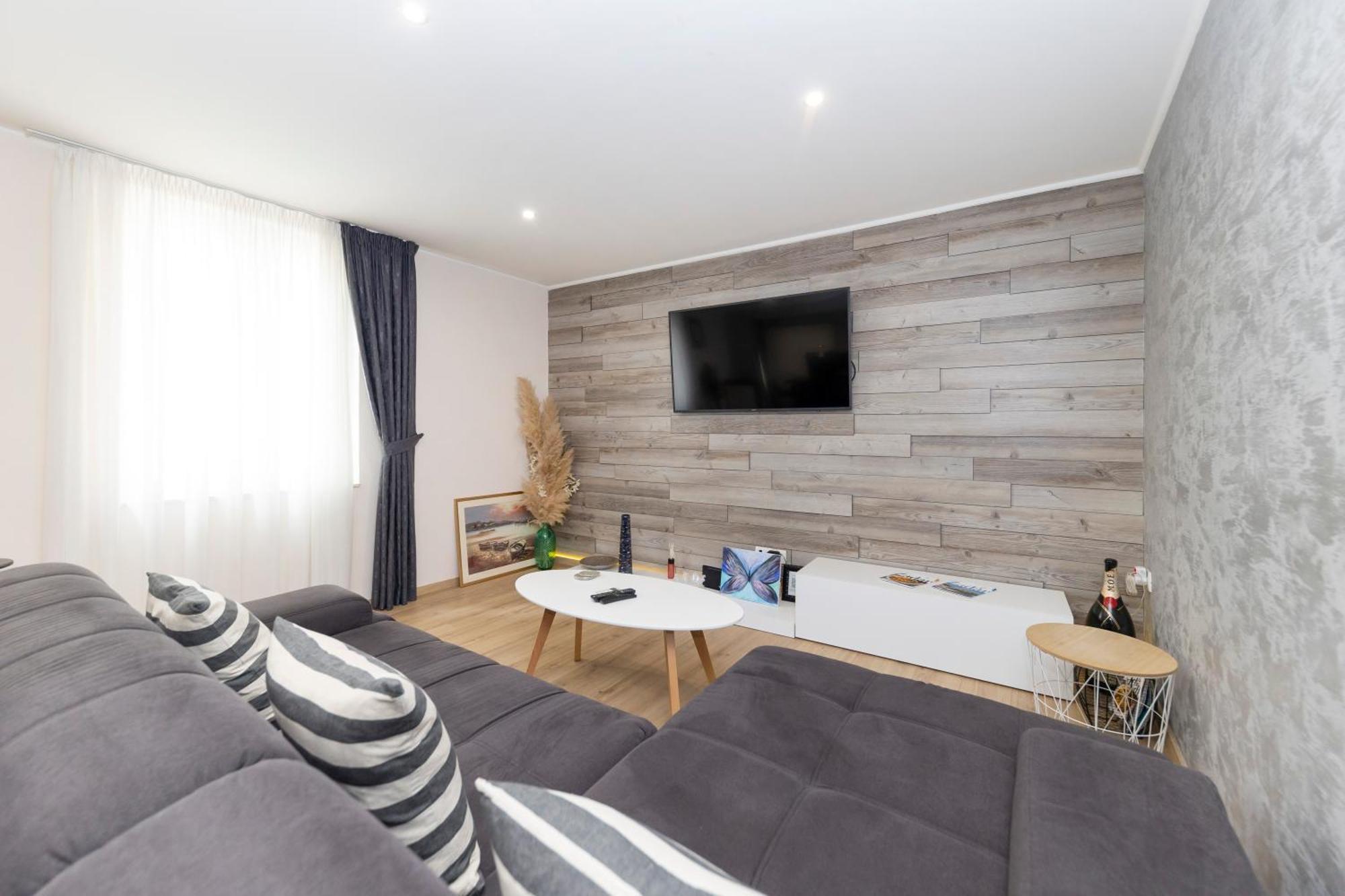 Nikky 2Br Apt. In Old Town Centre Zadar Exterior foto